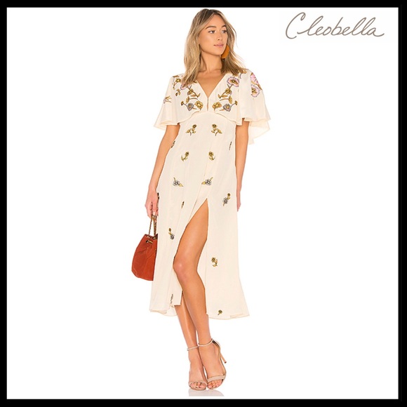 Cleobella Dresses & Skirts - CLEOBELLA KAFTAN FLORAL MIDI DRESS